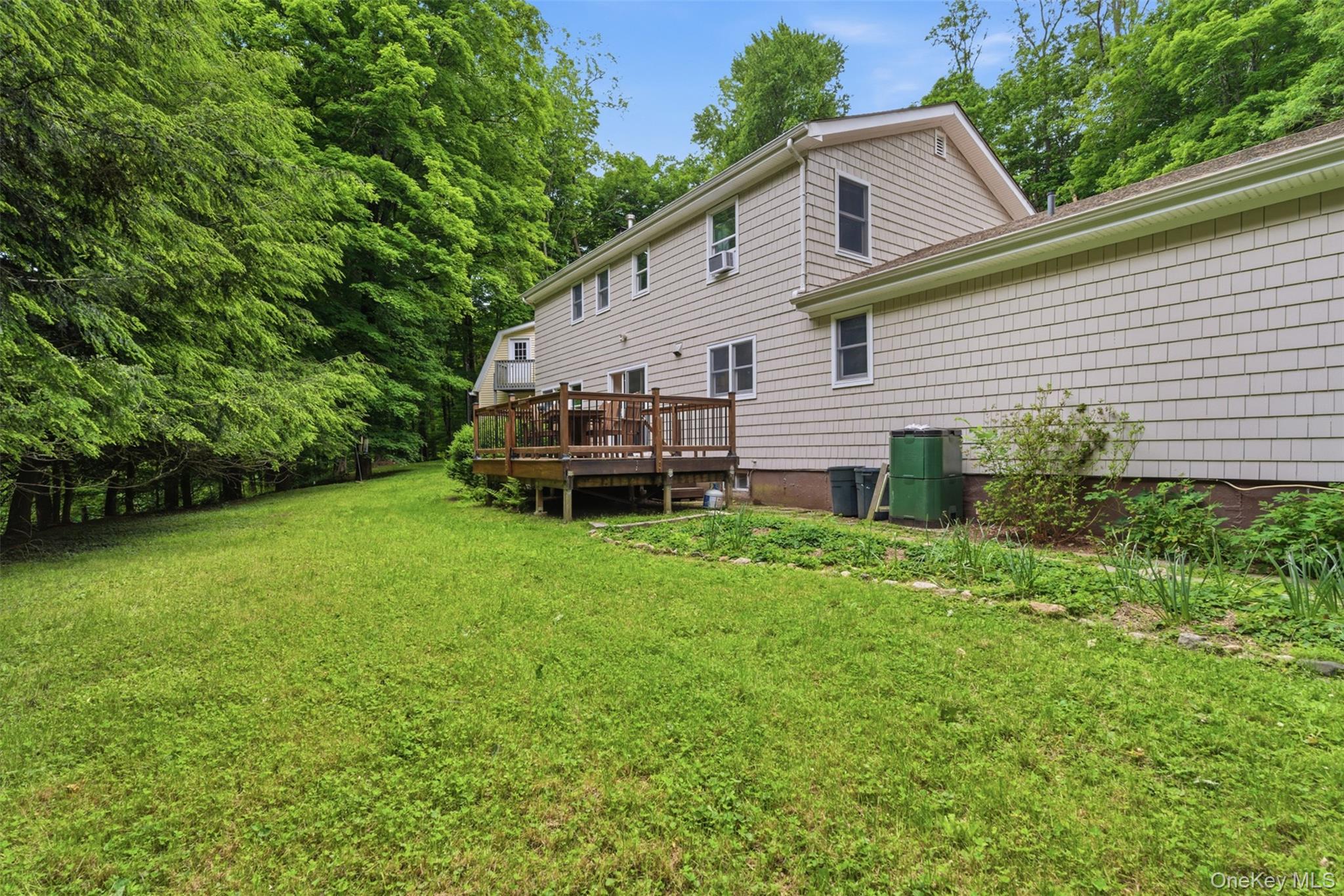 186 High Ridge Road Pound Ridge, NY 10576 - Photo 37 of 42