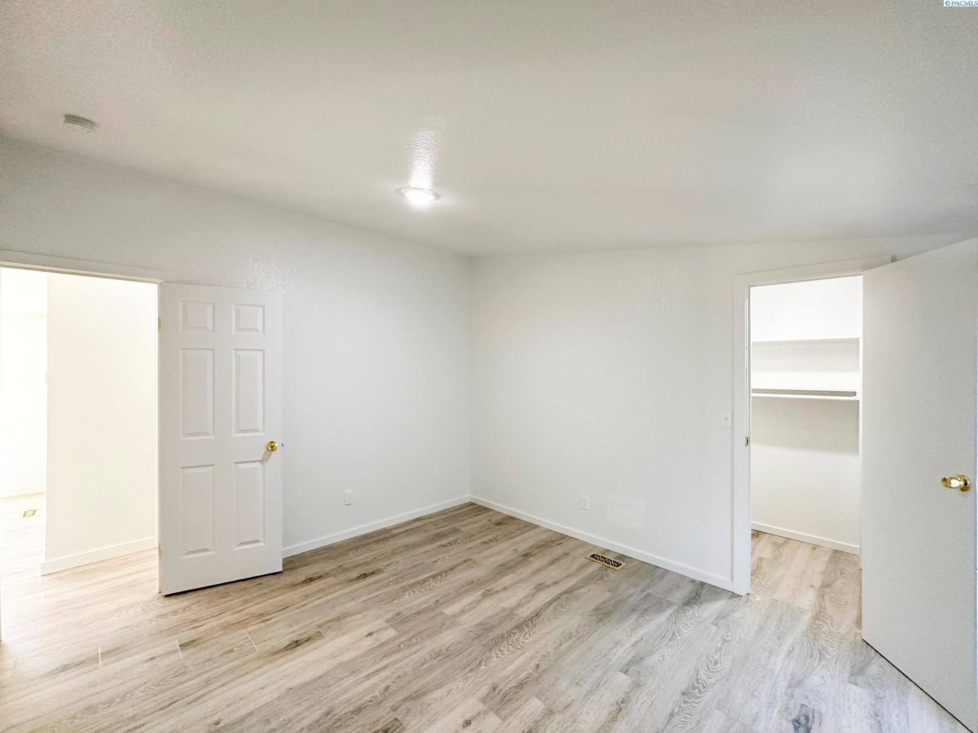 200802 East Game Farm Road, Unit 237 Kennewick, WA 99337 - Photo 11 of 17 Gallery Image 11