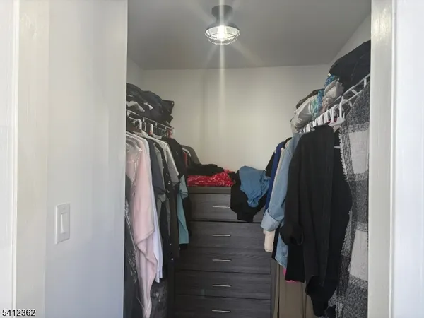 $2,200 | 802 Lindsey Court, Evesham, NJ 08053