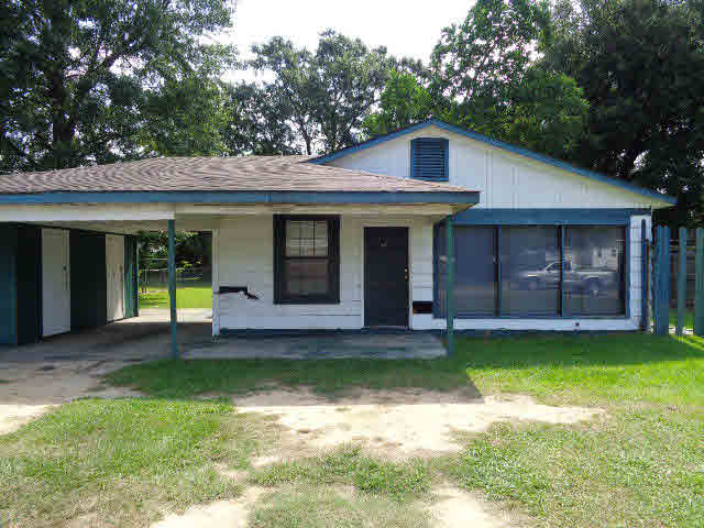 217 6th Avenue Atmore, AL 36502 - Photo 1 of 1