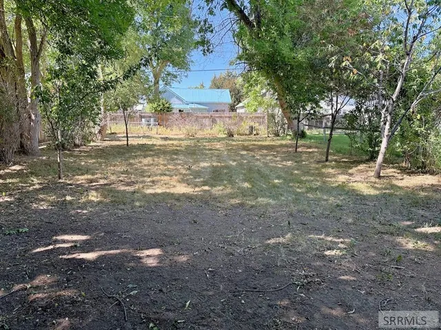 $209,900 | 821 10th Street, Idaho Falls, ID 83404