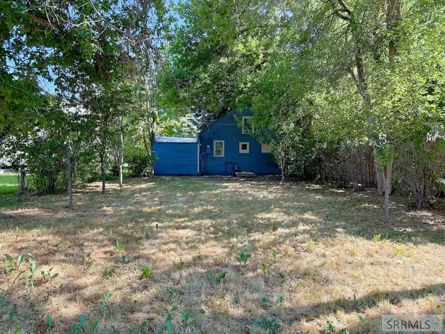 $209,900 | 821 10th Street, Idaho Falls, ID 83404