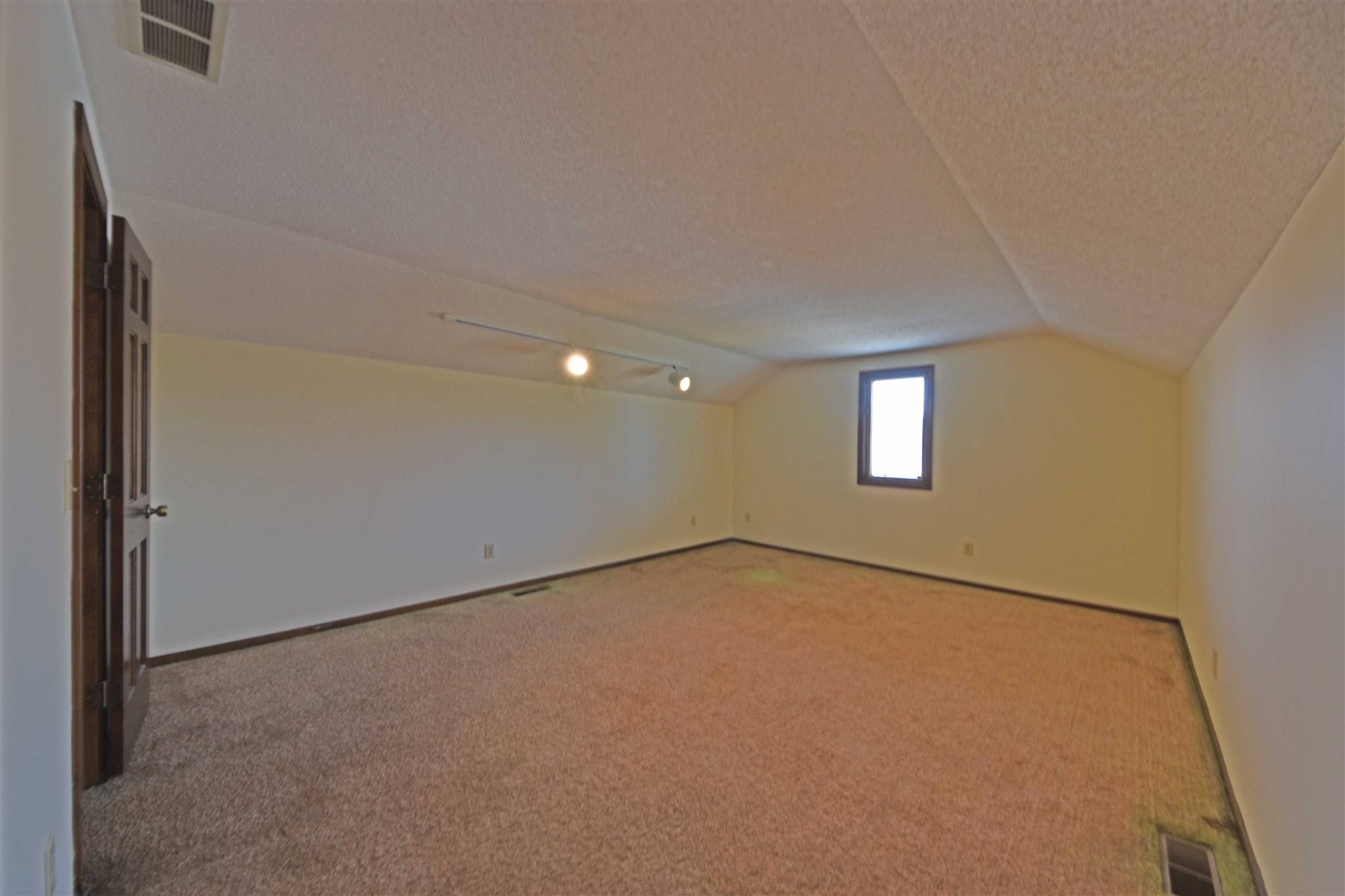 4315 Locust Spring Place Fort Wayne, IN 46804 - Photo 24 of 36 Gallery Image 24