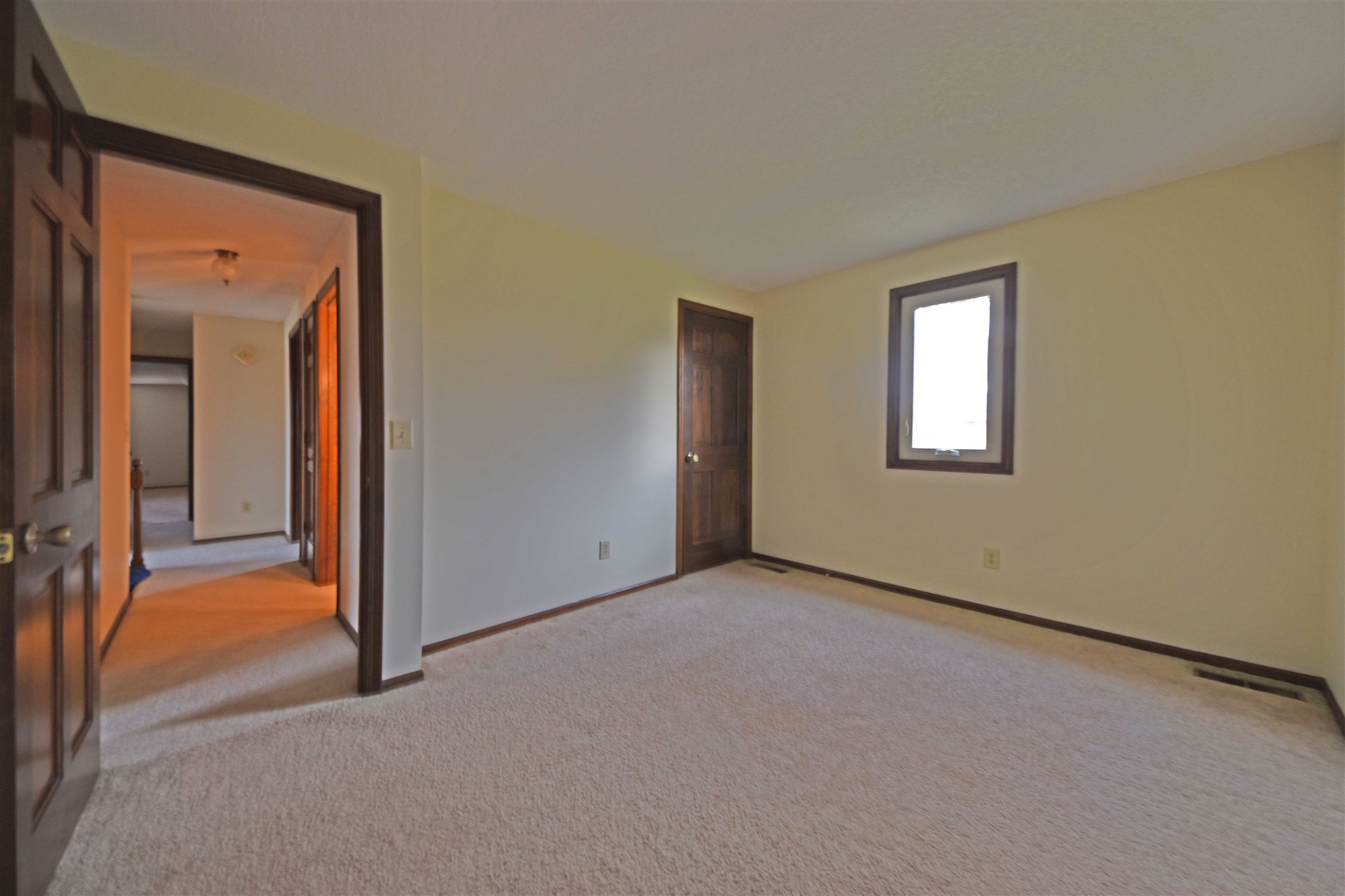 4315 Locust Spring Place Fort Wayne, IN 46804 - Photo 27 of 36 Gallery Image 27