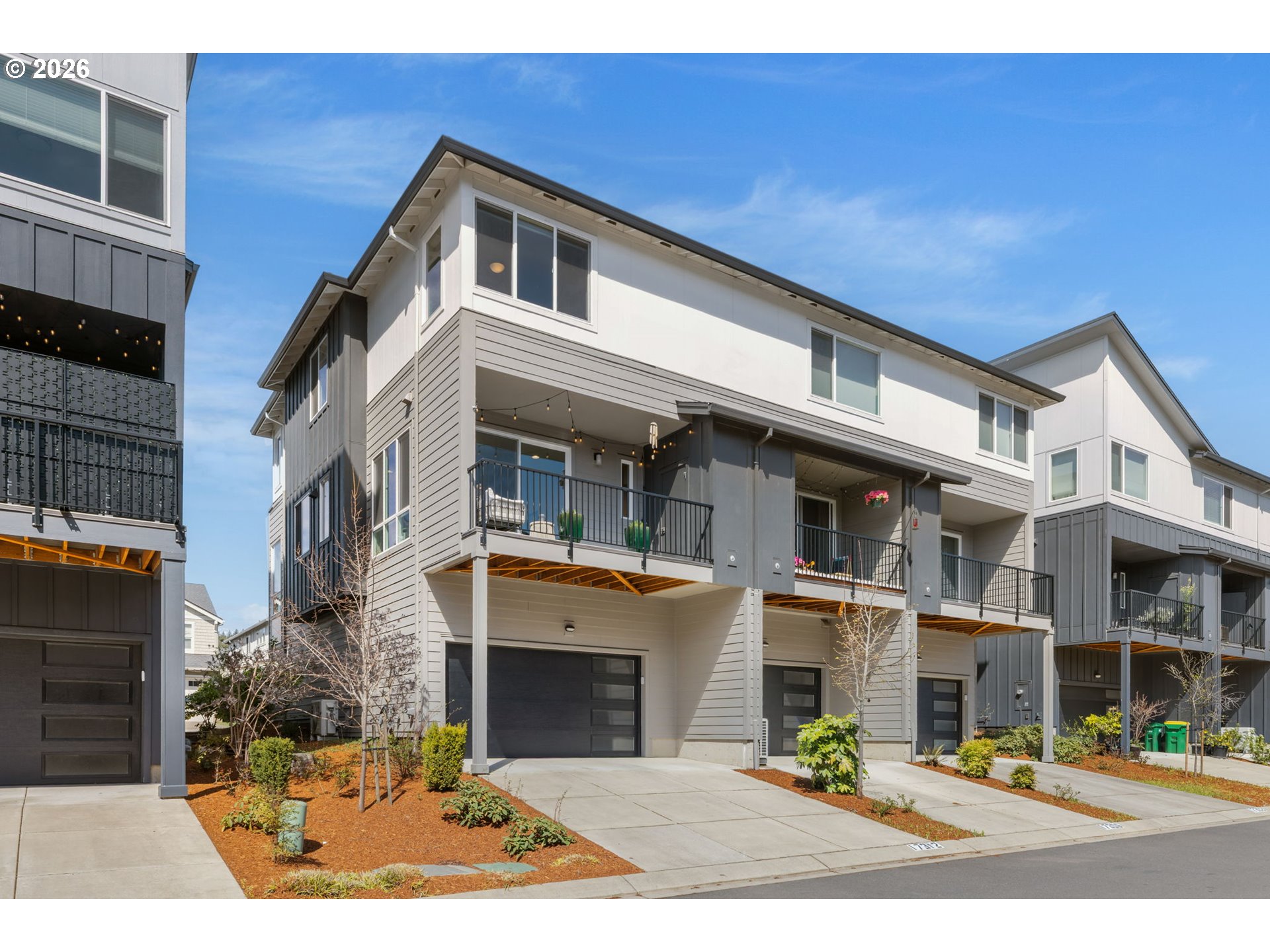 17312 Southwest Kite Lane Beaverton, OR 97007 - Photo 31 of 37 a front view of a building with street view
