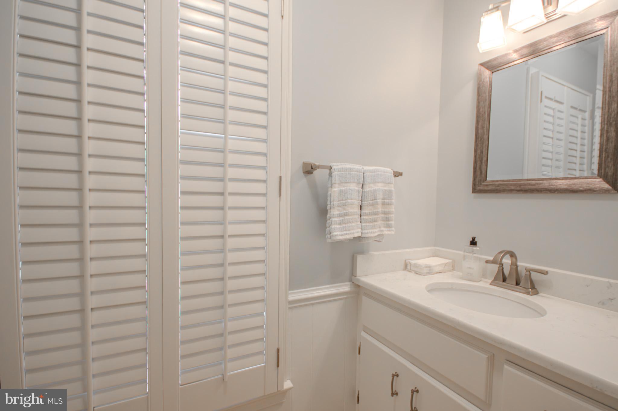 29745 Jackson Road Salisbury, MD 21804 - Photo 20 of 77 1st floor powder room