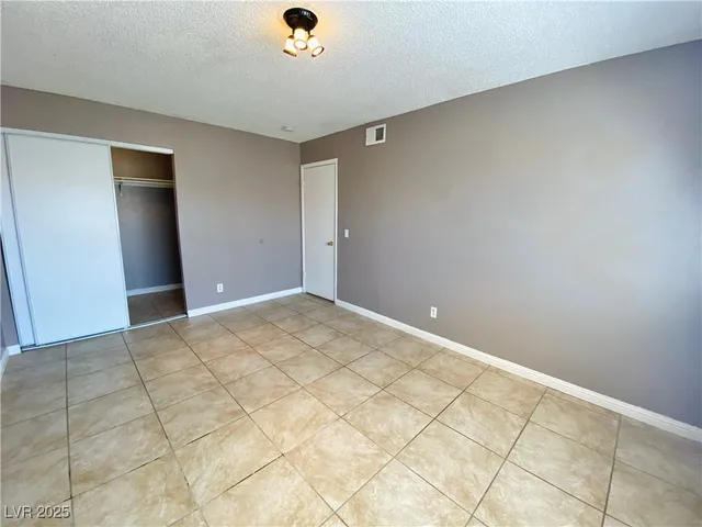 $895 | 3620 Ala Drive, Unit 3, Las Vegas, NV 89103