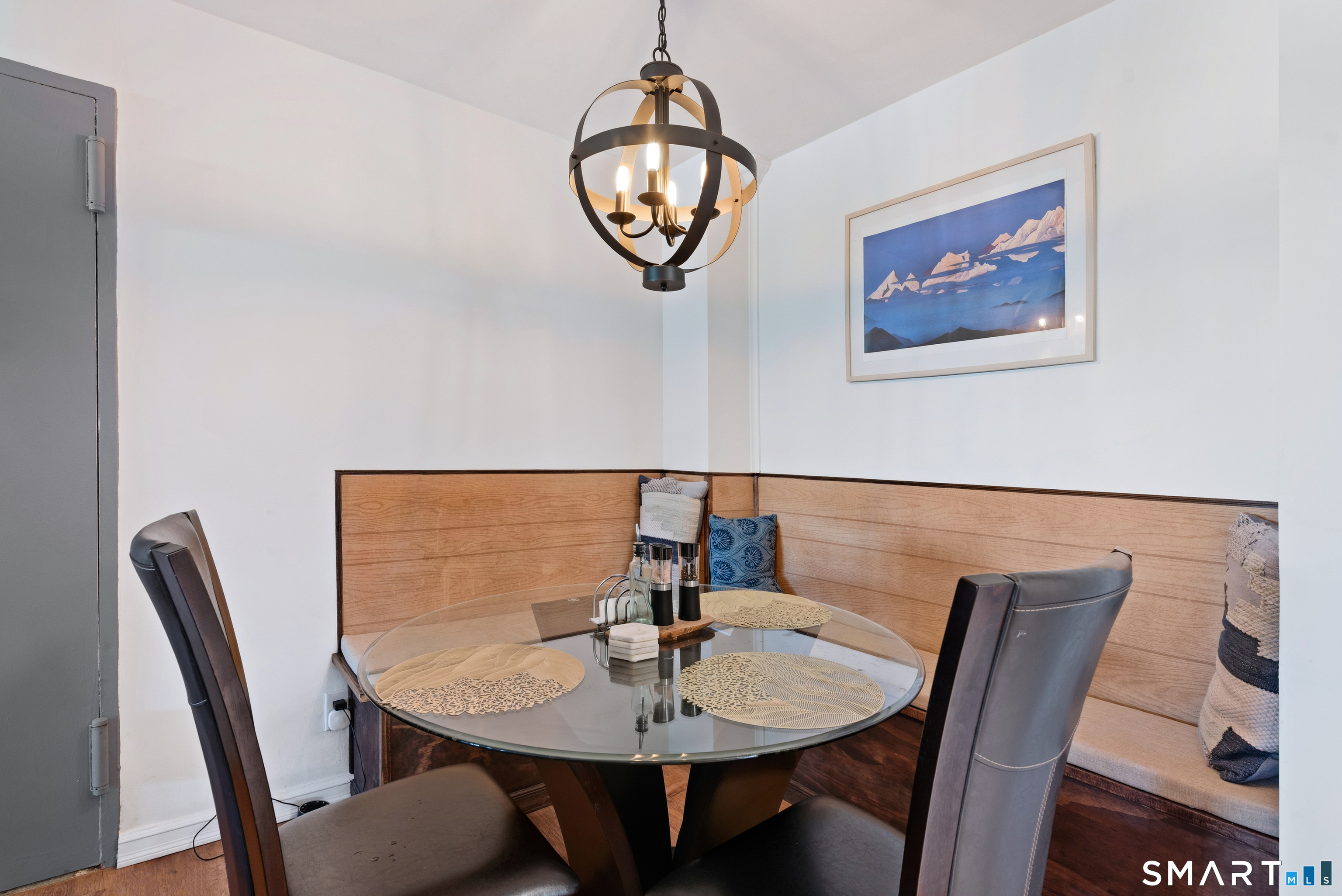 30 Glenbrook Road, Unit 2E Stamford, CT 06902 - Photo 13 of 22