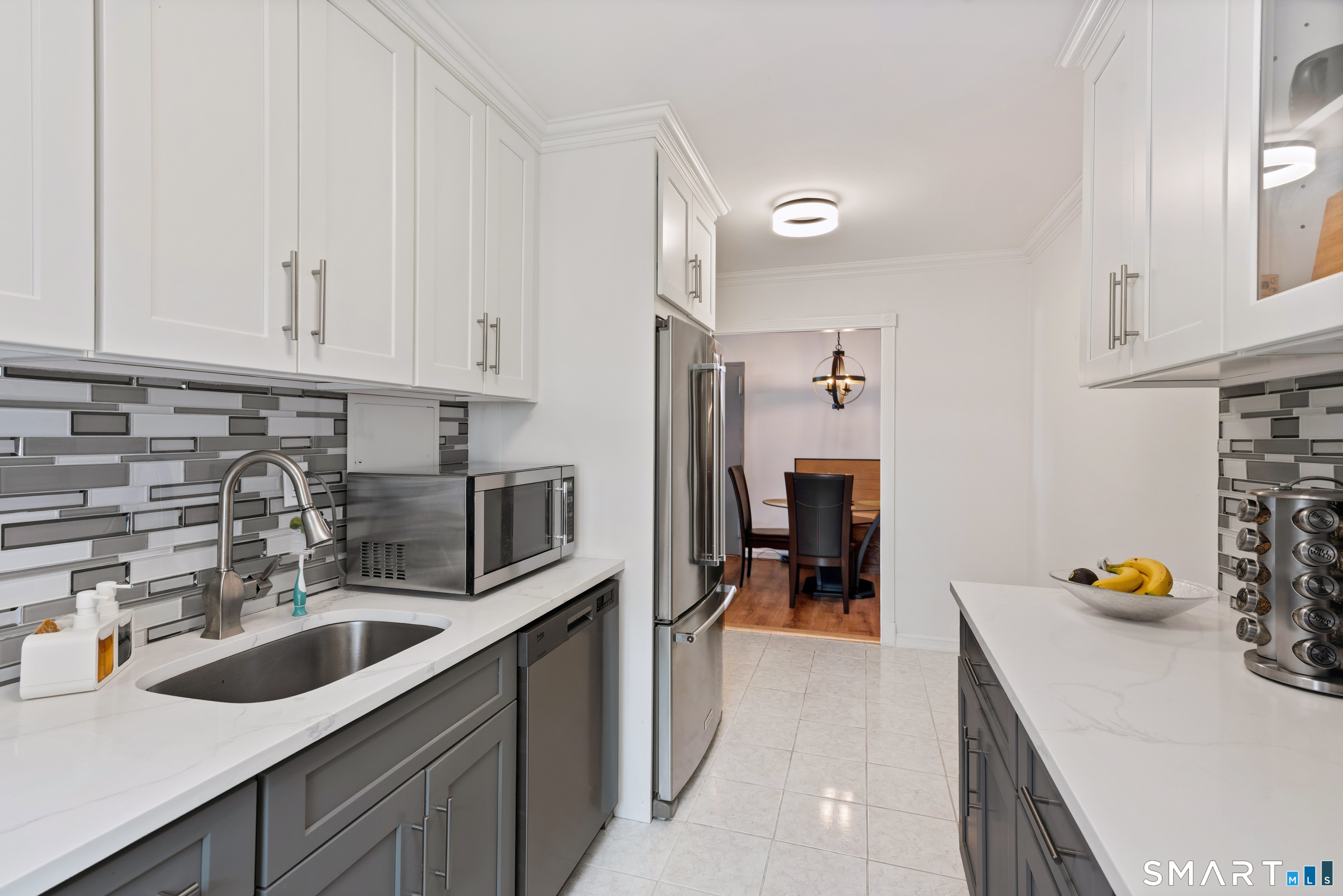30 Glenbrook Road, Unit 2E Stamford, CT 06902 - Photo 10 of 22