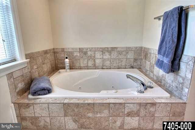 1619 Lilac Road York, PA 17408 - Photo 16 of 24