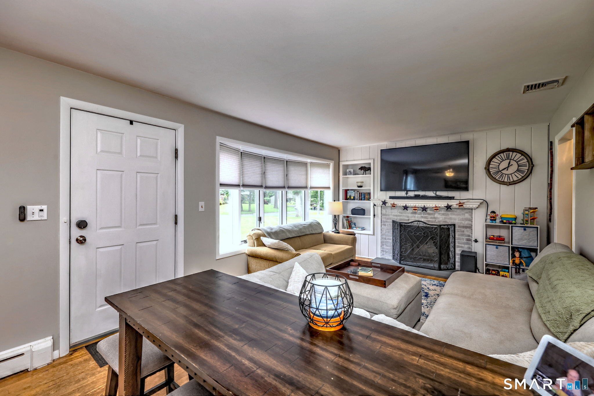 78 Blackhouse Road Trumbull, CT 06611 - Photo 11 of 37