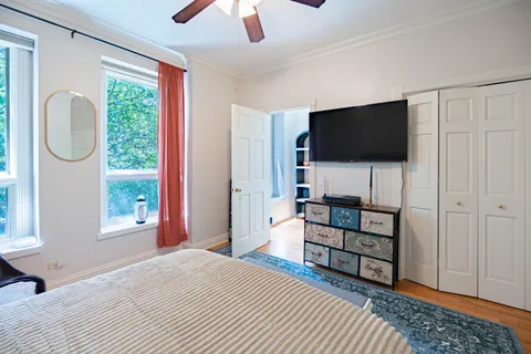 $815,000 | 1445 North Mohawk Street, Unit 2, Chicago, IL 60610