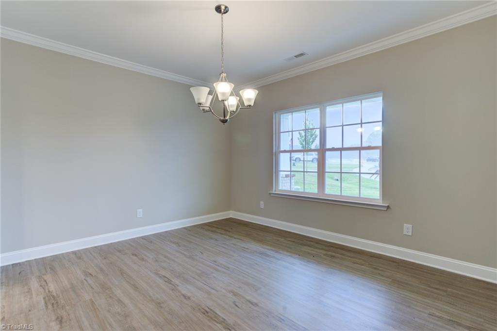101 Red Maple Way King, NC 27021 - Photo 5 of 37 Gallery Image 5