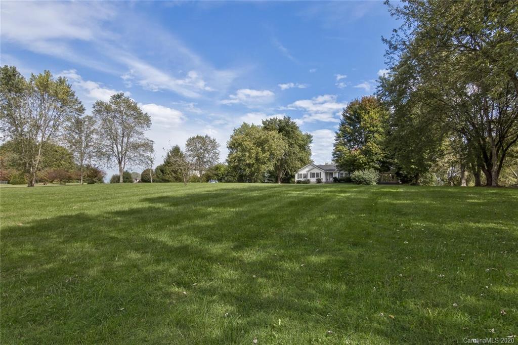 245 Banner Farm Road Mills River, NC 28759 - Photo 4 of 40 Gallery Image 4