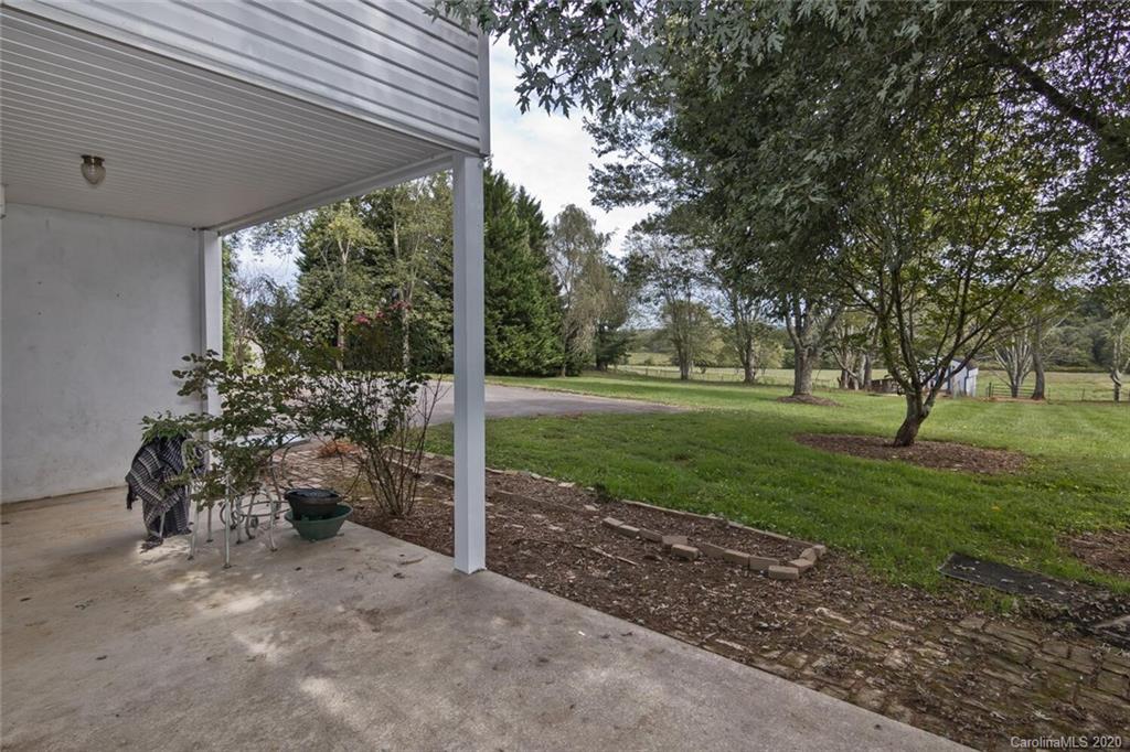 245 Banner Farm Road Mills River, NC 28759 - Photo 37 of 40 Gallery Image 37