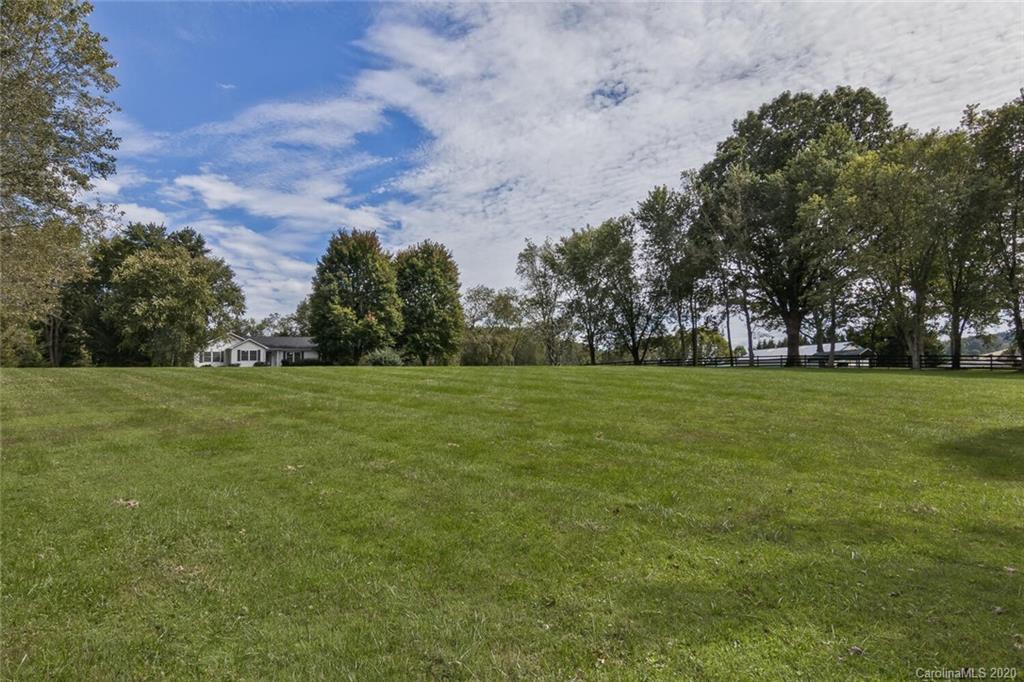 245 Banner Farm Road Mills River, NC 28759 - Photo 5 of 40 Gallery Image 5
