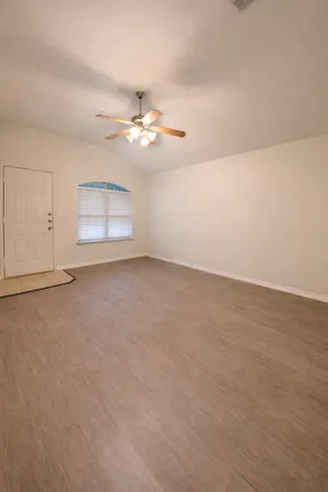 $309,000 | 515 Olaf Drive, Unit A & B, Temple, TX 76504