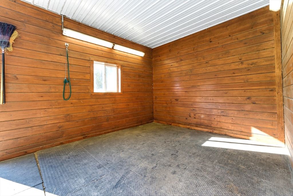 57 French Court Dunstable, MA 01827 - Photo 30 of 42