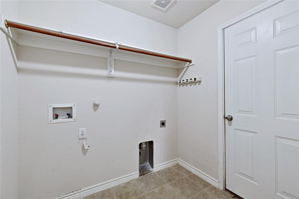 8620 Thistle Ridge Terrace Fort Worth, TX 76123 - Photo 21 of 40