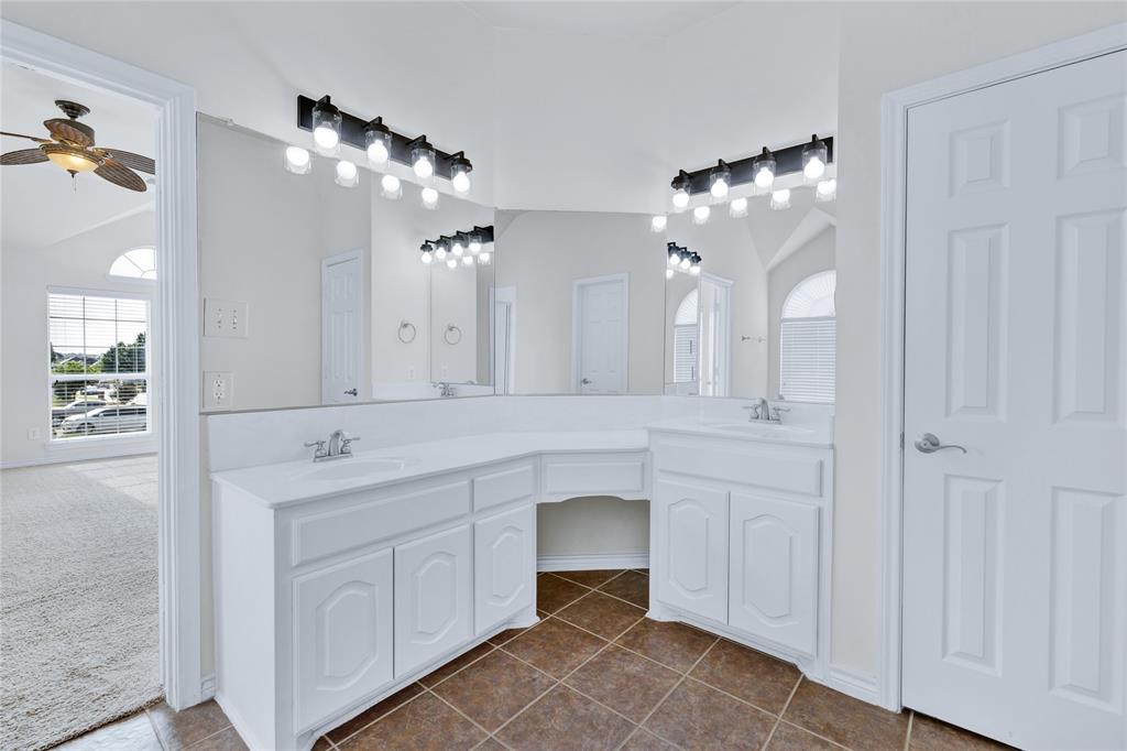 8620 Thistle Ridge Terrace Fort Worth, TX 76123 - Photo 28 of 40