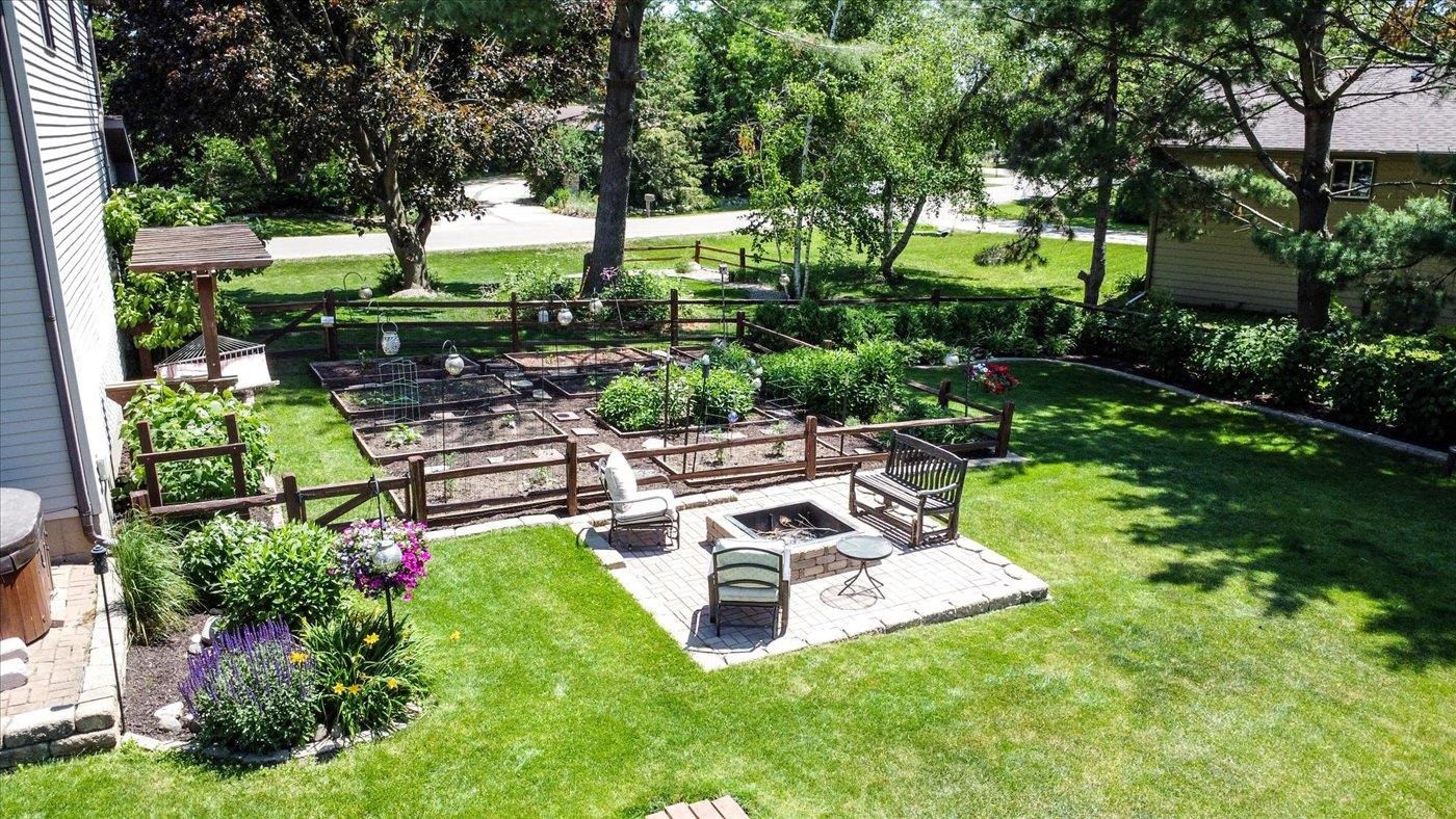 6685 Winding Way DeForest, WI 53532 - Photo 4 of 75