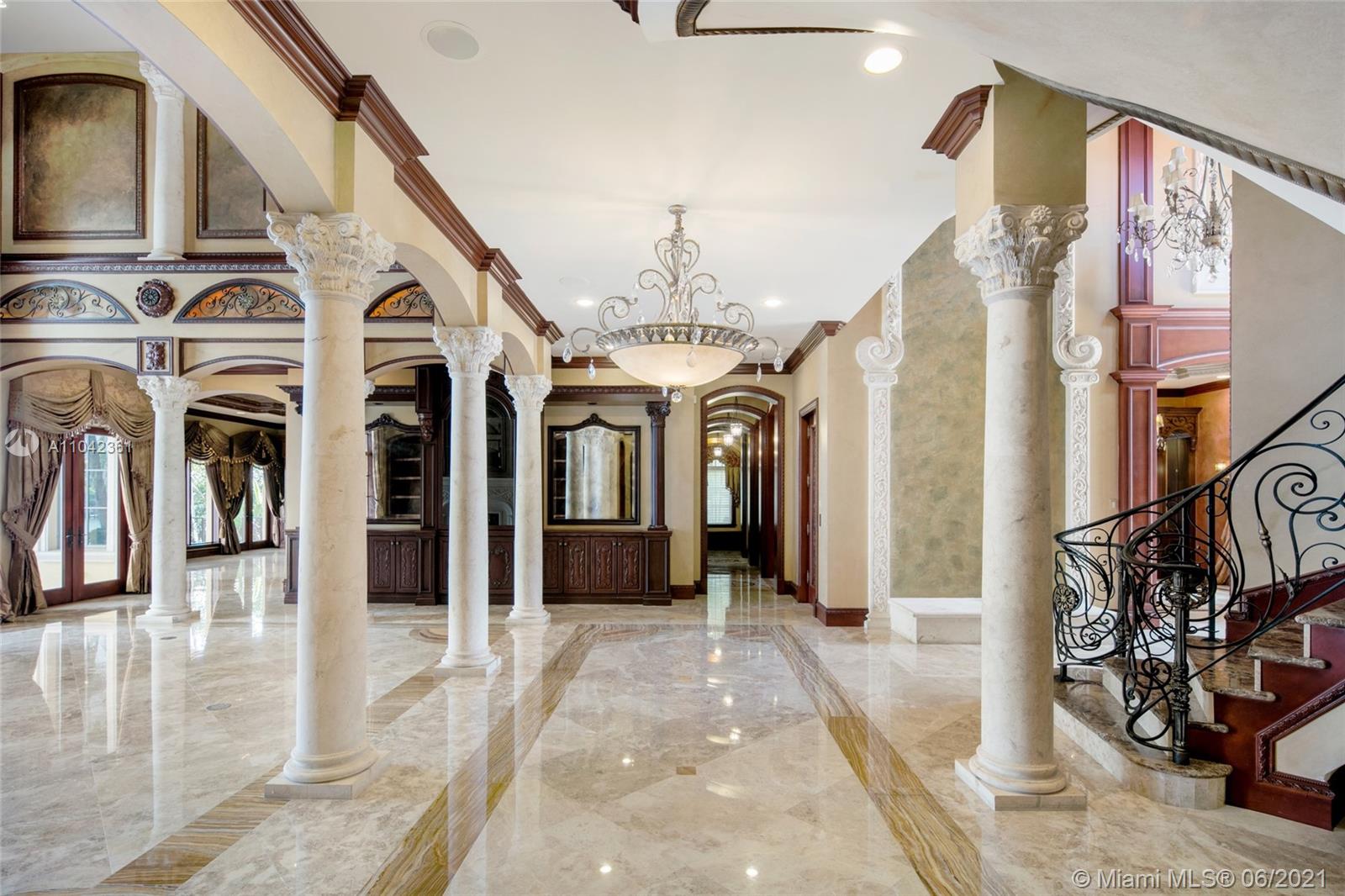 299 Northeast Spanish Trail Boca Raton, FL 33432 - Photo 12 of 66 Gallery Image 12