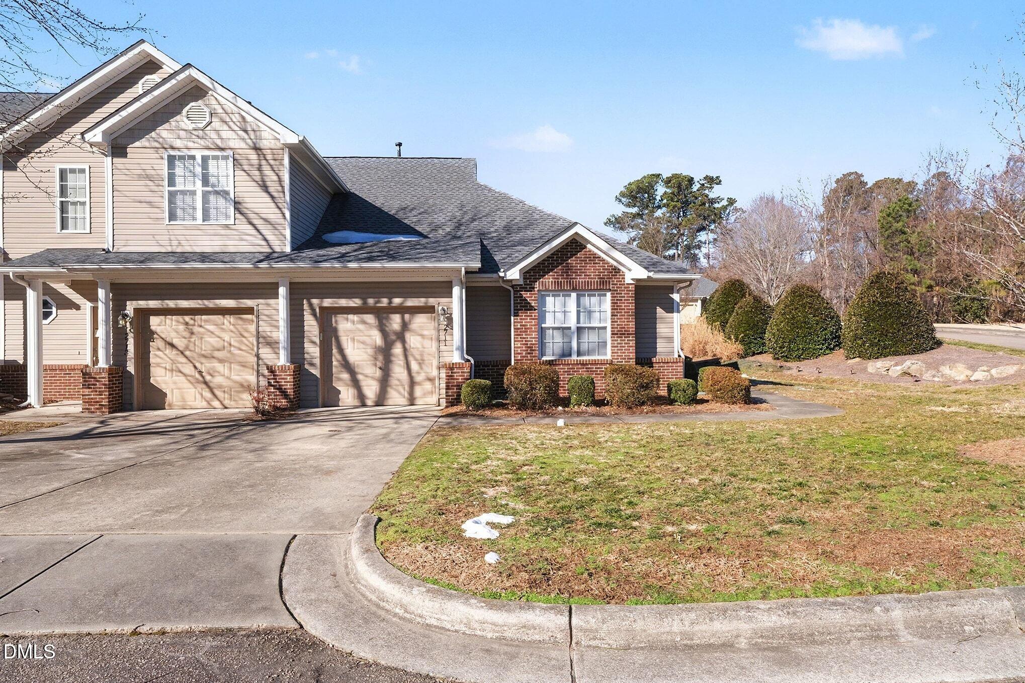 2711 Andover Glen Road Raleigh, NC 27604 - Photo 15 of 36 004_file_9801