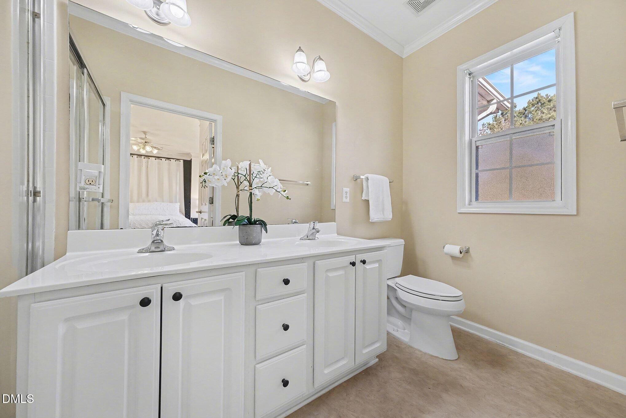 2711 Andover Glen Road Raleigh, NC 27604 - Photo 25 of 36 021_file_3743