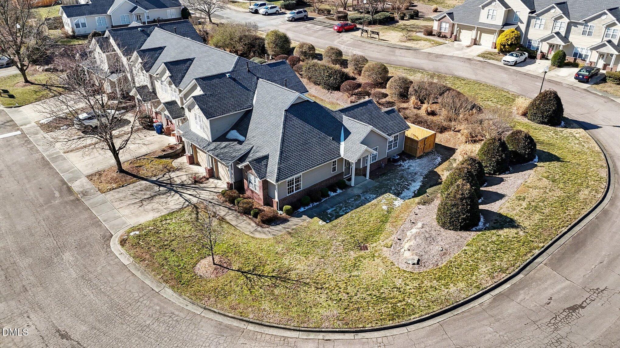 2711 Andover Glen Road Raleigh, NC 27604 - Photo 3 of 36 005_file_3698