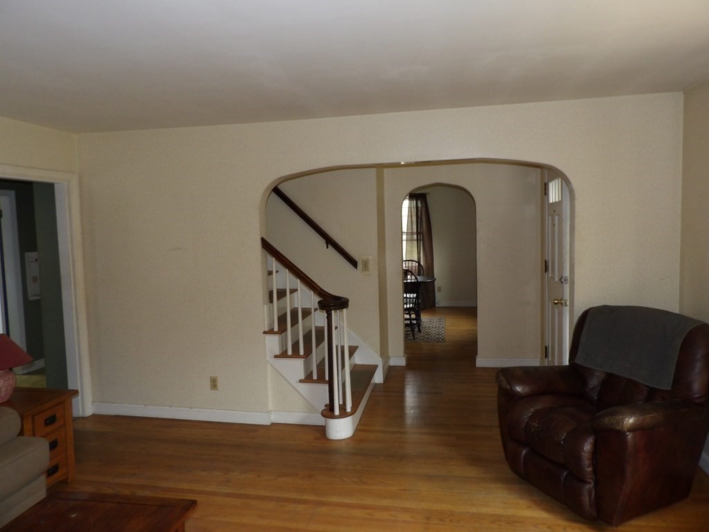 70 Southbridge Road Dudley, MA 01571 - Photo 16 of 21 Gallery Image 16