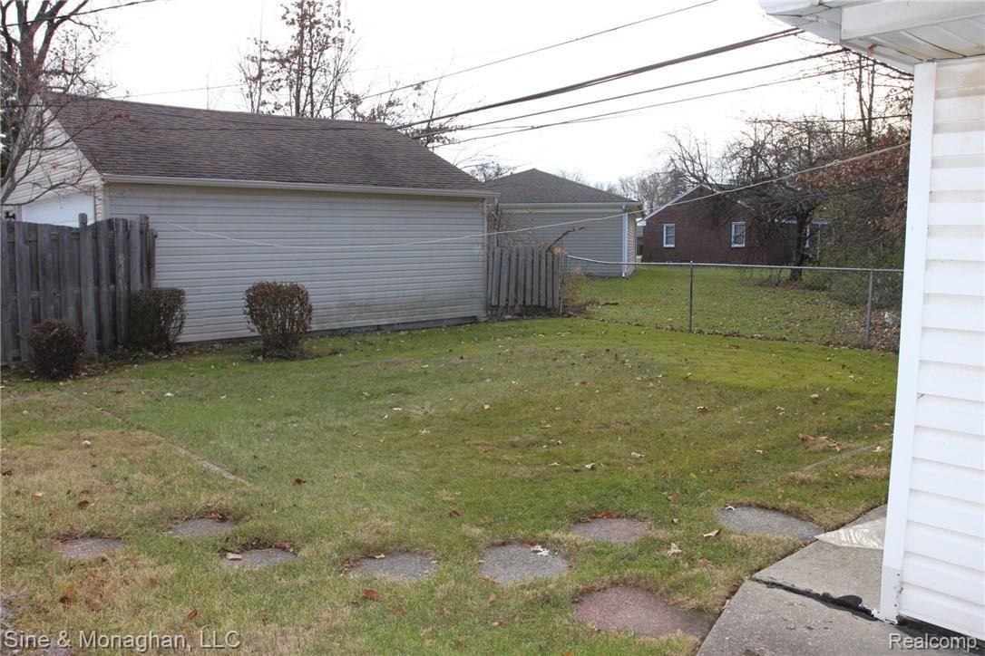 1399 Torrey Road Grosse Pointe, MI 48236 - Photo 29 of 29 IMG_5031.JPG