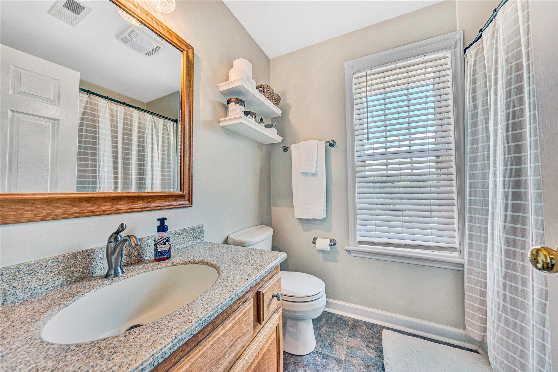 4541 Country Club Road Troutville, VA 24175 - Photo 21 of 51 21-DSC00055