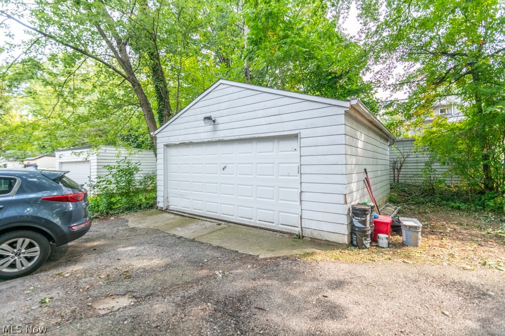 917 Helmsdale Road Cleveland Heights, OH 44112 - Photo 28 of 28 View of detached garage