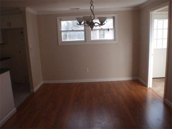 8 Hazelwood Road Maynard, MA 01754 - Photo 5 of 13 Gallery Image 5