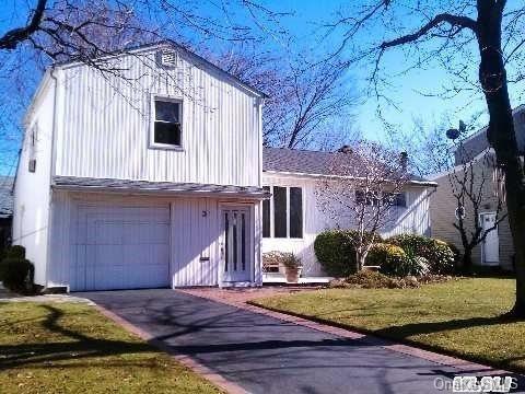 3 Forest Road Valley Stream, NY 11581 - Photo 1 of 1