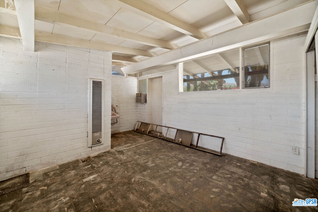 Undisclosed Address Palm Desert, CA 92260 - Photo 19 of 33 a view of an empty room