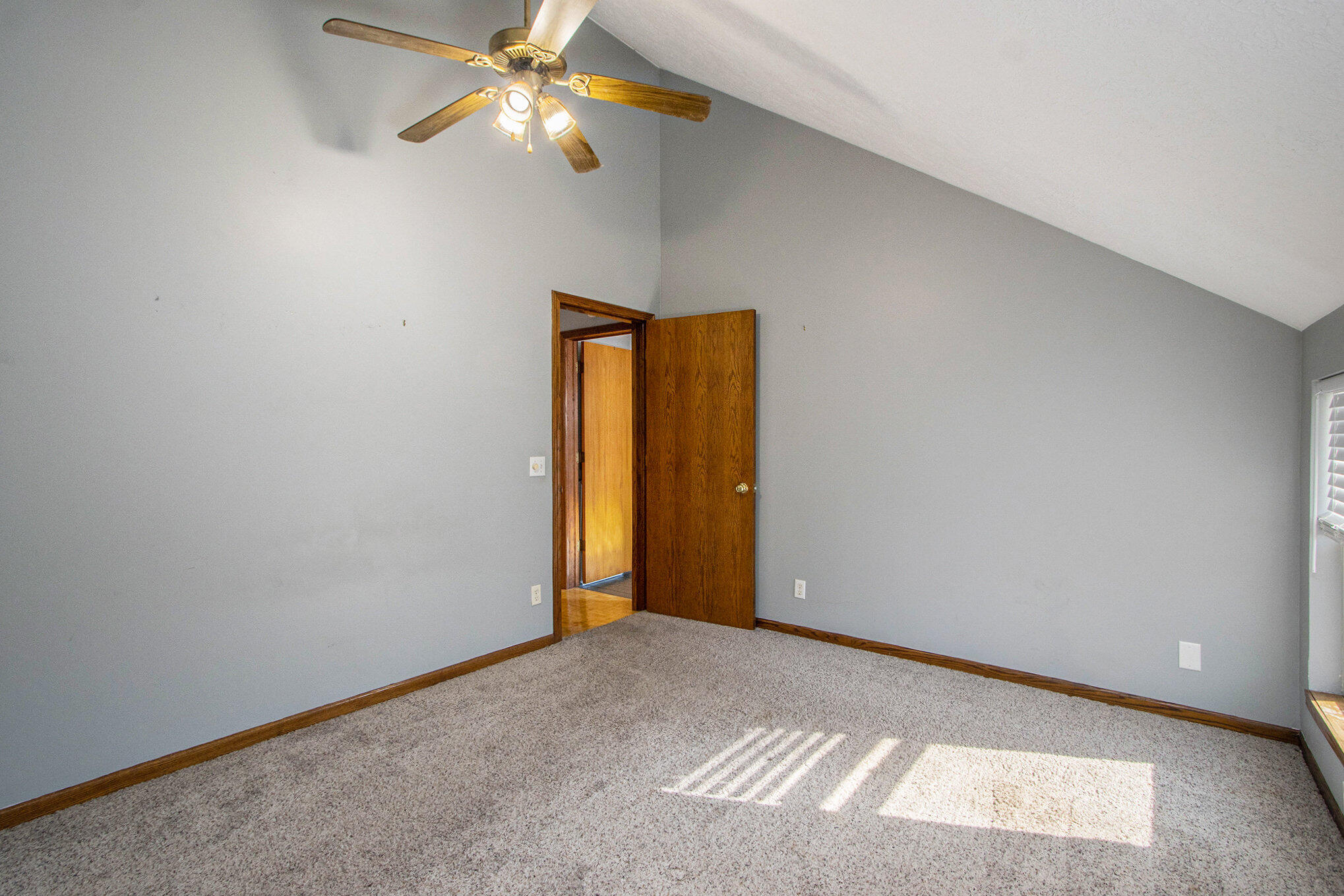 2233 North Drake Road Kalamazoo, MI 49009 - Photo 14 of 20 2233 10