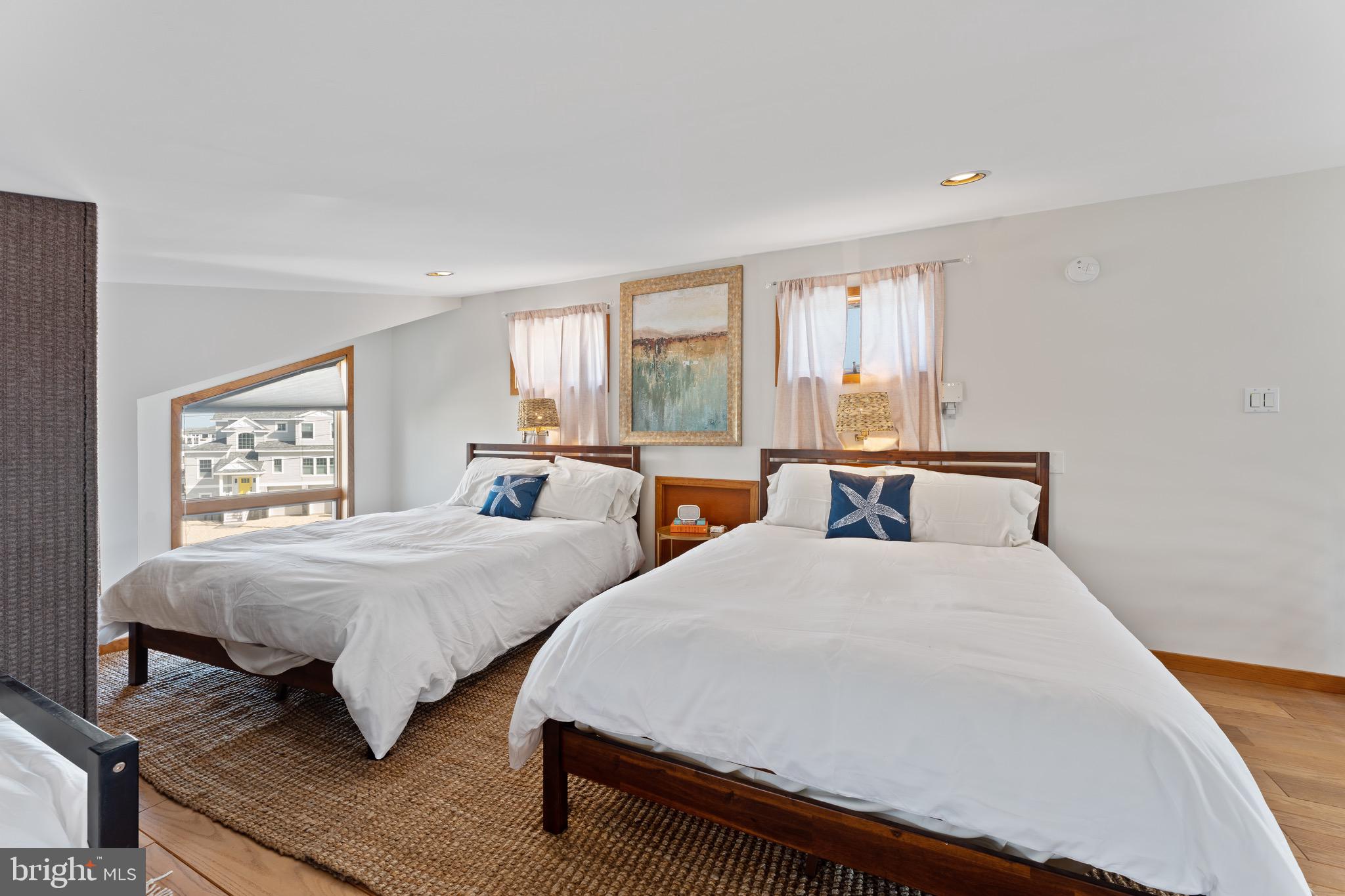 1327 Mill Creek Road Manahawkin, NJ 08050 - Photo 18 of 38 Loft with Walk-In Closet