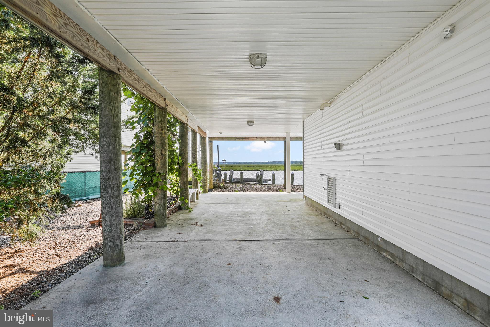 1327 Mill Creek Road Manahawkin, NJ 08050 - Photo 33 of 38 Carport