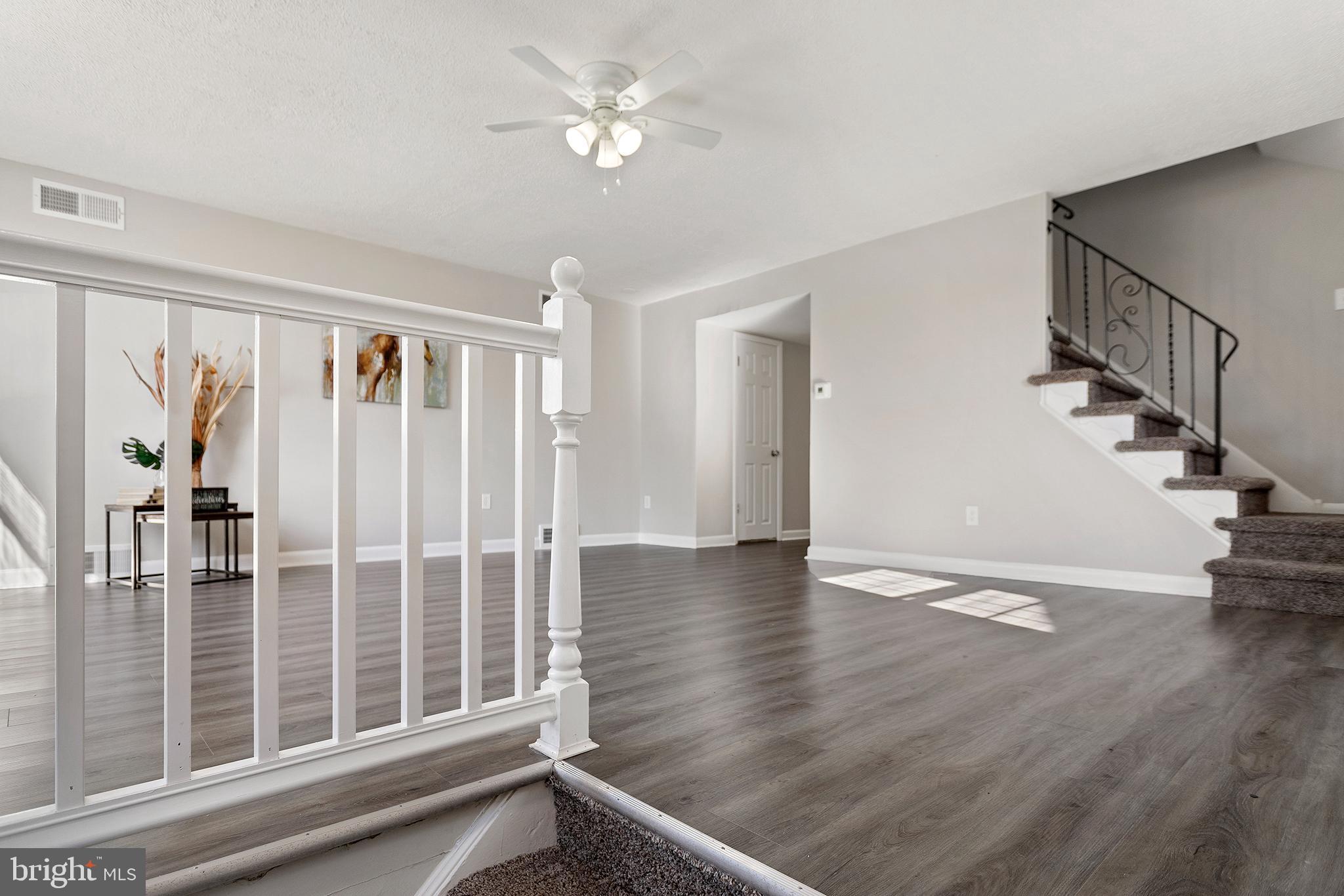 1245 Harshaw Road Brookhaven, PA 19015 - Photo 2 of 19