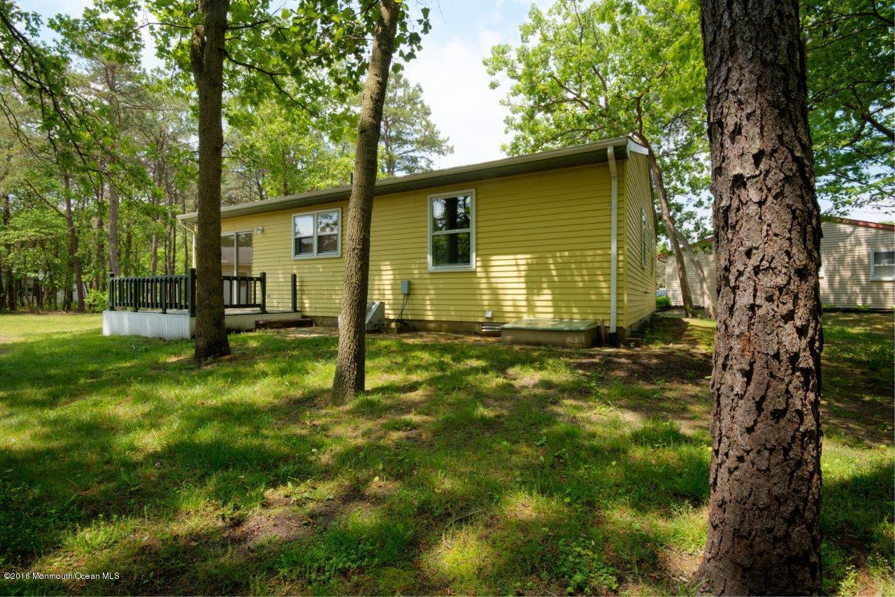19 Hartford Road Whiting, NJ 08759 - Photo 13 of 14 Hartford 4