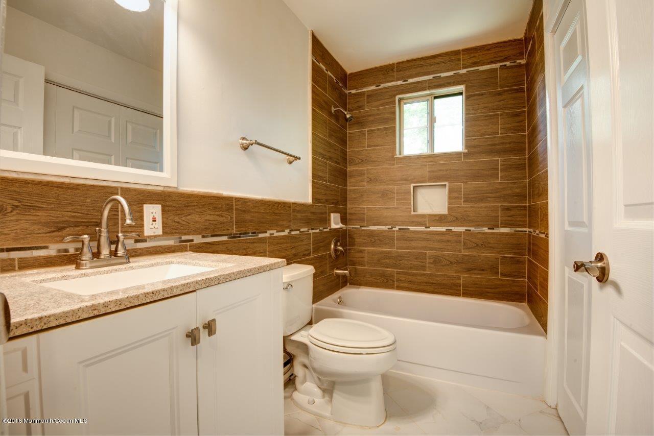 19 Hartford Road Whiting, NJ 08759 - Photo 6 of 14 Hartford 18