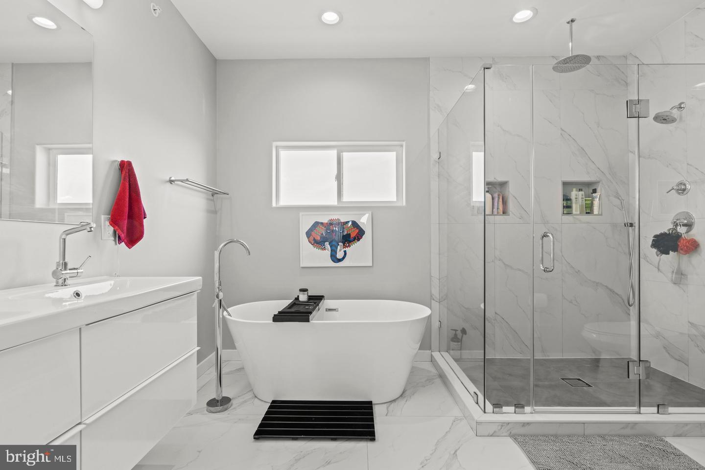 1751 South Taylor Street Philadelphia, PA 19145 - Photo 20 of 28 a bathroom with a sink toilet and shower