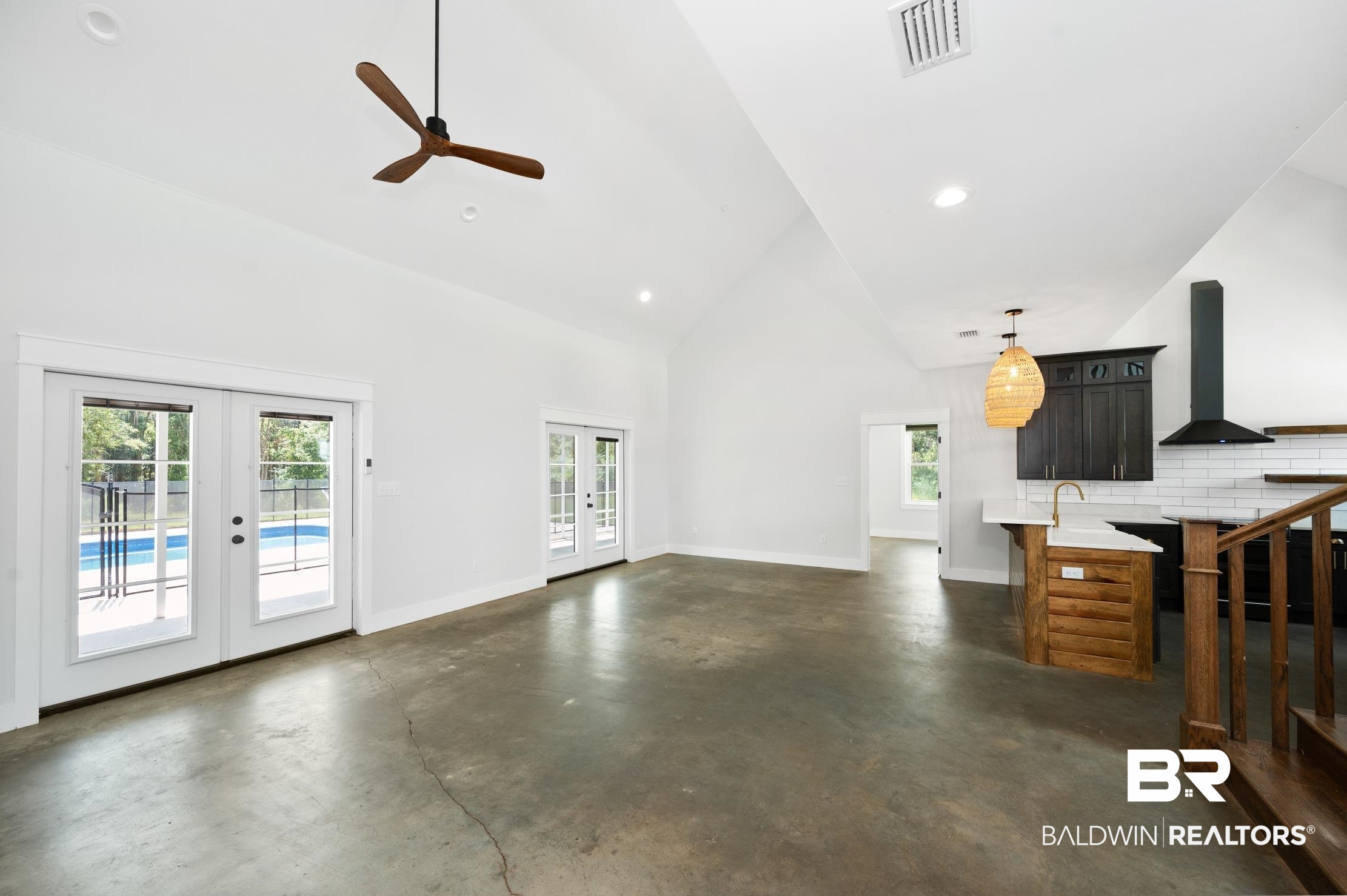 24856 Lazy Lane Elberta, AL 36530 - Photo 4 of 49
