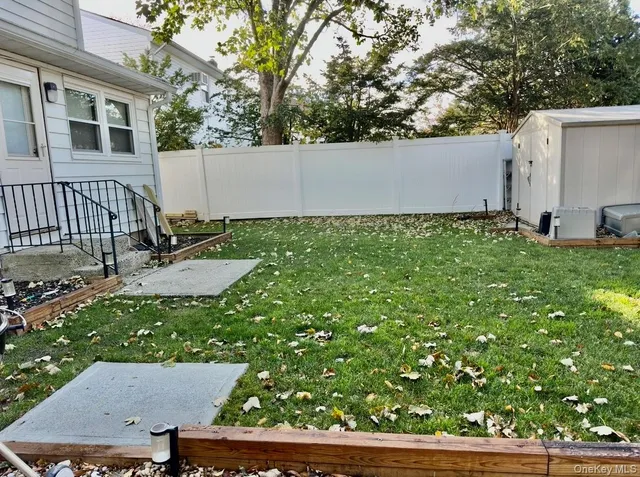 $1,900 | 107 Fairview Avenue, Oceanside, NY 11572