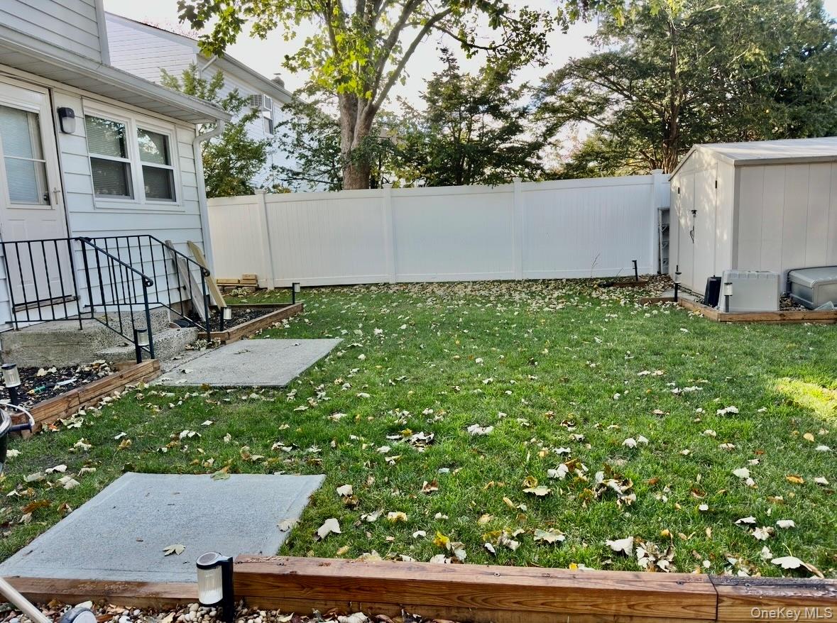 107 Fairview Avenue Oceanside, NY 11572 - Photo 14 of 14