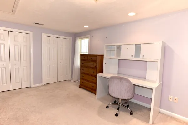 $5,450 | 172 Edgehill Road, Unit 172, Norwood, MA 02062