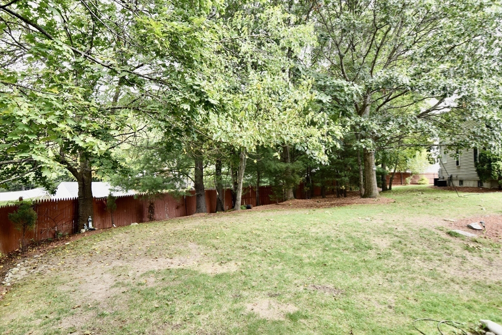 172 Edgehill Road, Unit 172 Norwood, MA 02062 - Photo 17 of 28