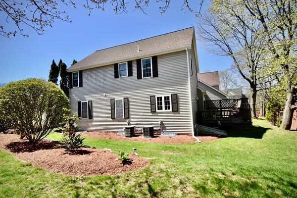 $5,450 | 172 Edgehill Road, Unit 172, Norwood, MA 02062