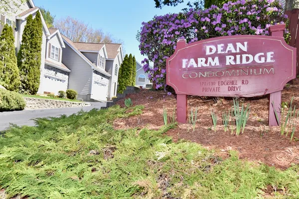 $5,450 | 172 Edgehill Road, Unit 172, Norwood, MA 02062